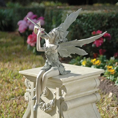 Design Toscano Fairy Of The West Wind Sitting Statue